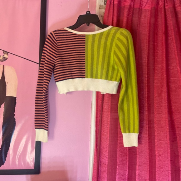Wild Fable Tiny Style Striped Cropped Cardigan Sweater Slim Fit Women’s Small - Picture 5 of 6